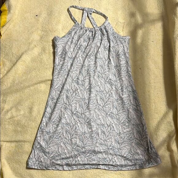 Eddie Bauer, summer dress with gray and blue leaf highlights - Picture 1 of 4